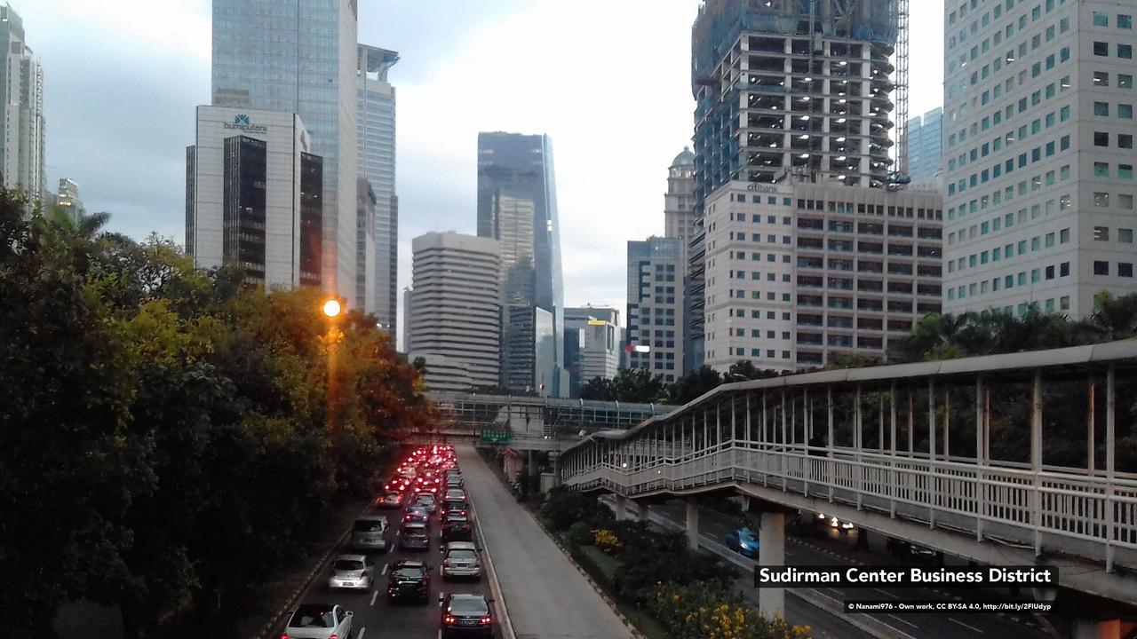 Zen Premium Sampoerna Strategic Square Hotel Jakarta Kültér fotó