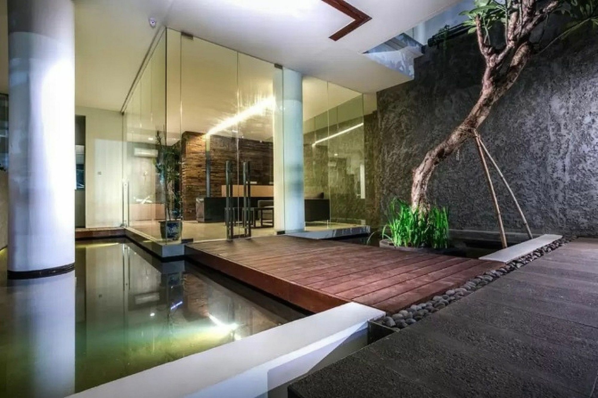 Zen Premium Sampoerna Strategic Square Hotel Jakarta Kültér fotó
