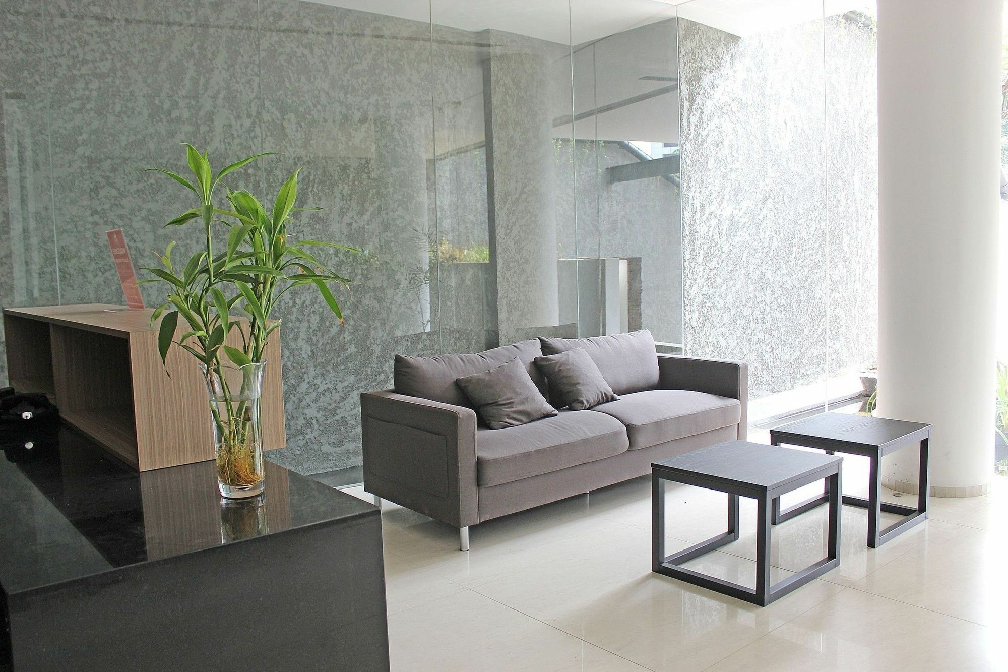 Zen Premium Sampoerna Strategic Square Hotel Jakarta Kültér fotó